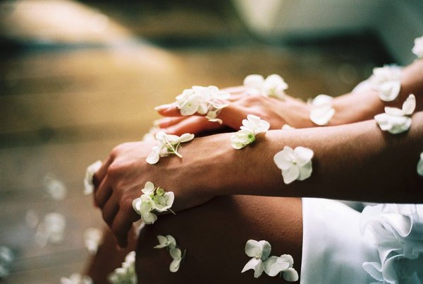 Cadeaux Créatifs pour la Fête des Mères : Penser au-delà du simple bouquet